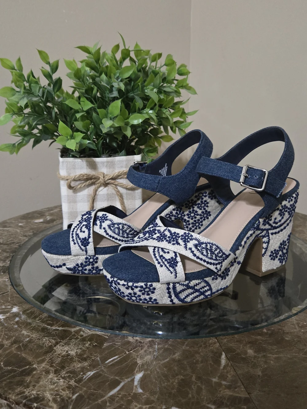 Impo Women's Ozella II Embroidered Platform Sandals
